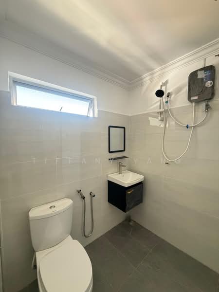 2-storey Terraced House for Sale in Rawang Perdana 2 (Rawang) - Tiffany Yang - Bathroom - PropertyGuru.com.my