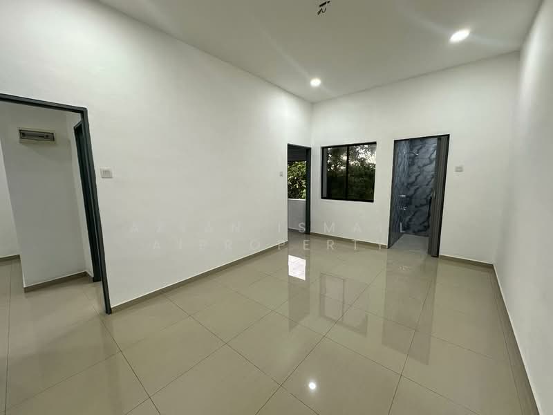 Terraced House for Sale in Skudai (Johor) - Azlan Ismail aiproperty - Interior - PropertyGuru.com.my