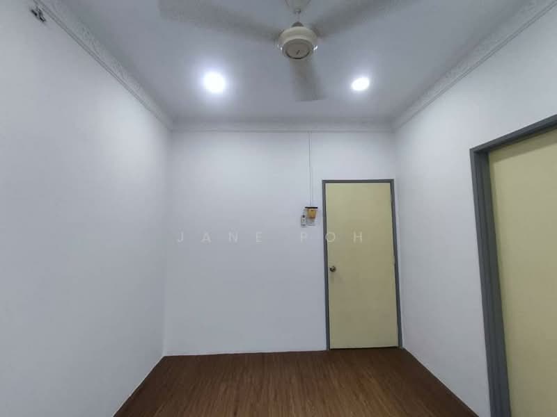 2-storey Terraced House for Sale in Bandar Country Homes (Rawang) - Jane Poh - Interior - PropertyGuru.com.my