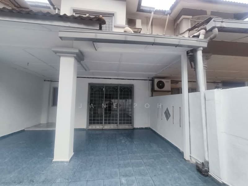 2-storey Terraced House for Sale in Bandar Country Homes (Rawang) - Jane Poh - Exterior - PropertyGuru.com.my