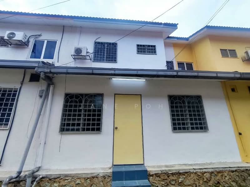 2-storey Terraced House for Sale in Bandar Country Homes (Rawang) - Jane Poh - Exterior - PropertyGuru.com.my