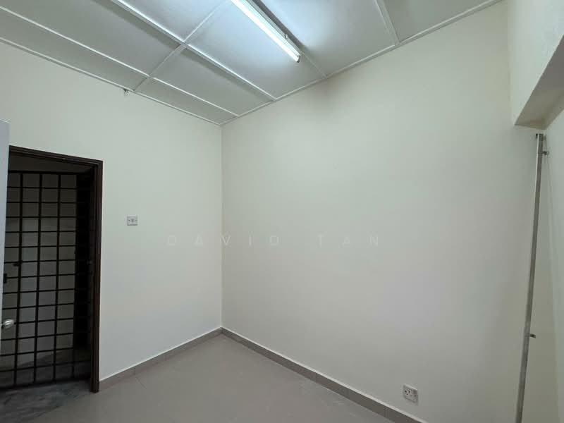 Apartment for Sale at Taman Bukit Indah - David Tan - Interior - PropertyGuru.com.my