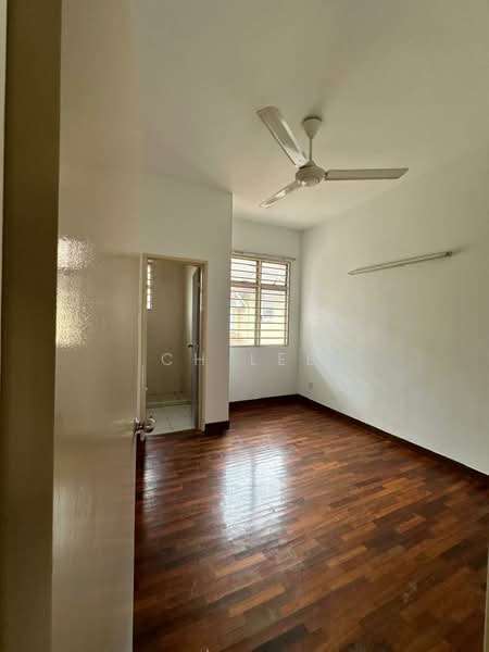 Rumah Teres 2 Tingkat untuk Dijual di Kota Kemuning (Shah Alam) - CH Lee - Bedroom - PropertyGuru.com.my