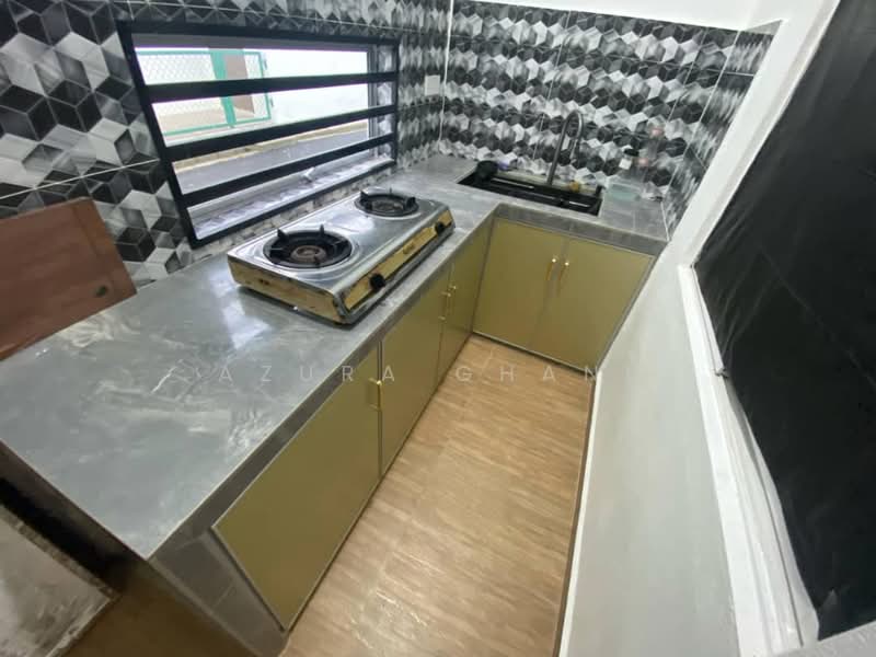 Rumah Teres 1 Tingkat untuk Dijual di Tasek Gelugor (Penang) - Azura Ghani - Kitchen - PropertyGuru.com.my