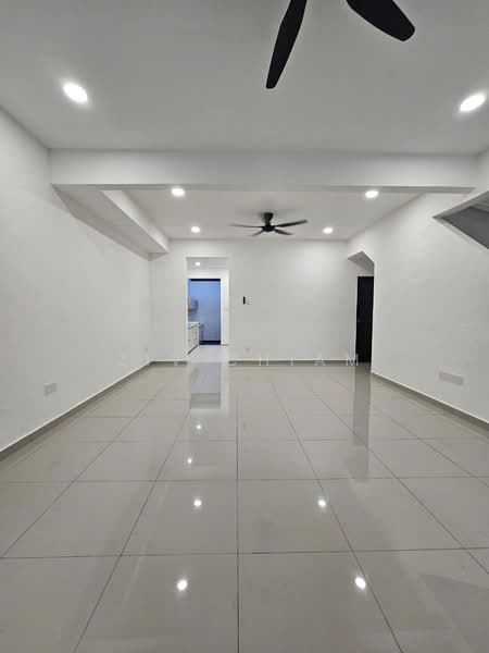 2-storey Terraced House for Sale in Skudai (Johor) - Ziv Chiam - Living Room - PropertyGuru.com.my