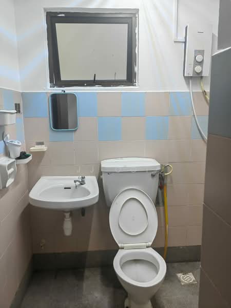 Condominium for Sale at Evergreen Park Acorn & Hazel - JJ Ooi - Bathroom - PropertyGuru.com.my