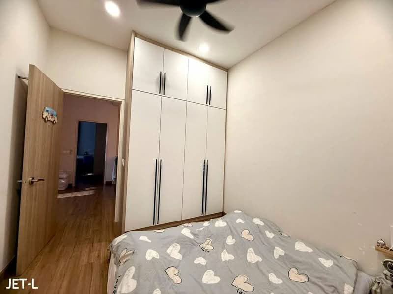 Rumah Teres 2 Tingkat untuk Dijual di Bandar Bukit Raja (Klang) - Loke . - Bedroom - PropertyGuru.com.my