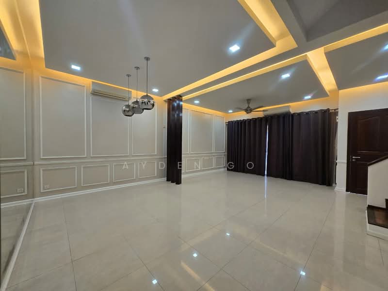 Rumah Teres 3 Tingkat untuk Dijual di Sunway SPK Damansara (Batu) - Ayden Go - Living Room - PropertyGuru.com.my