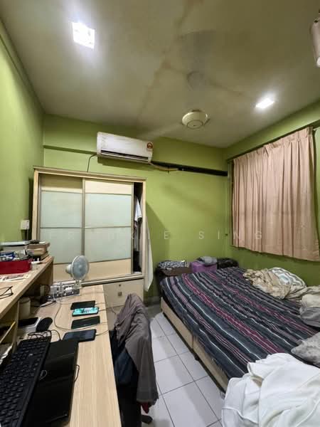 Service Residence for Sale at Fortune Avenue - Frankie Sing - Bedroom - PropertyGuru.com.my