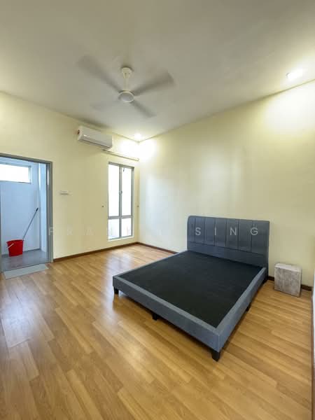 Rumah Berkembar untuk Disewa di Rawang (Selangor) - Frankie Sing - Bedroom - PropertyGuru.com.my