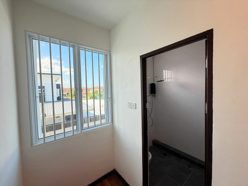 2-storey Terraced House for Rent in Kuching (Sarawak) - KC Jee - PropertyGuru.com.my