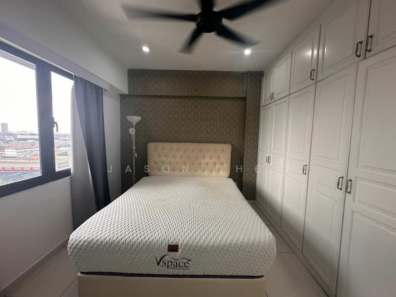 Servis Apartment untuk Disewa di Avenue D'Vogue - Jason Chee - Bedroom - PropertyGuru.com.my
