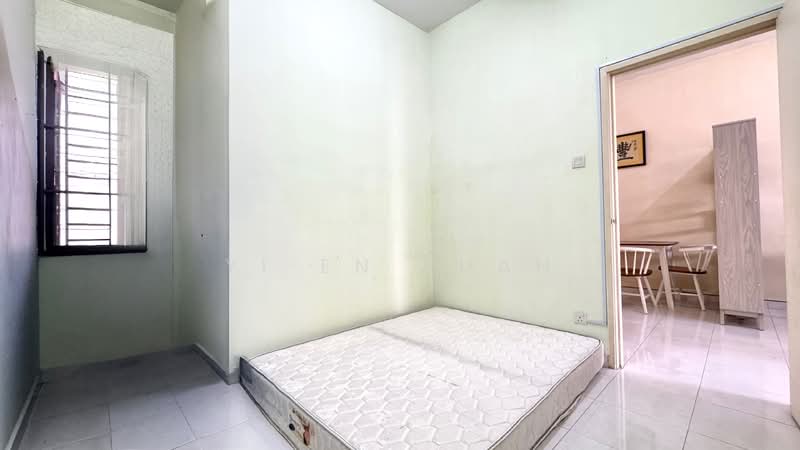 1-storey Terraced House for Sale in Austin Crest (Johor Bahru) - Yi En Puah - Bedroom - PropertyGuru.com.my