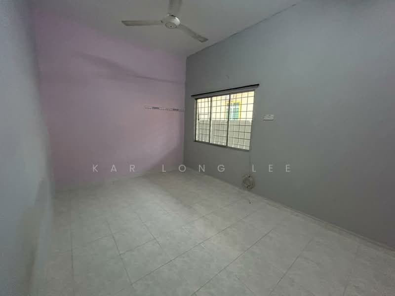 Bungalow for Sale in Lahat (Perak) - Kar Long Lee - Interior - PropertyGuru.com.my