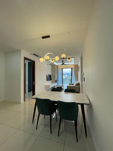 Condominium for Sale at Queens Residences Q2 @ Queens Waterfront - Febe Soon - Dining Room - PropertyGuru.com.my