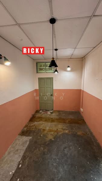 Shop / Office for Rent in Bayan Baru (Penang) - Ricky Wong - Interior - PropertyGuru.com.my