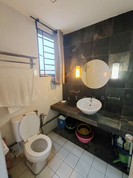 Service Residence for Rent at Ritze Perdana 1 - Wawa Leong - Bathroom - PropertyGuru.com.my
