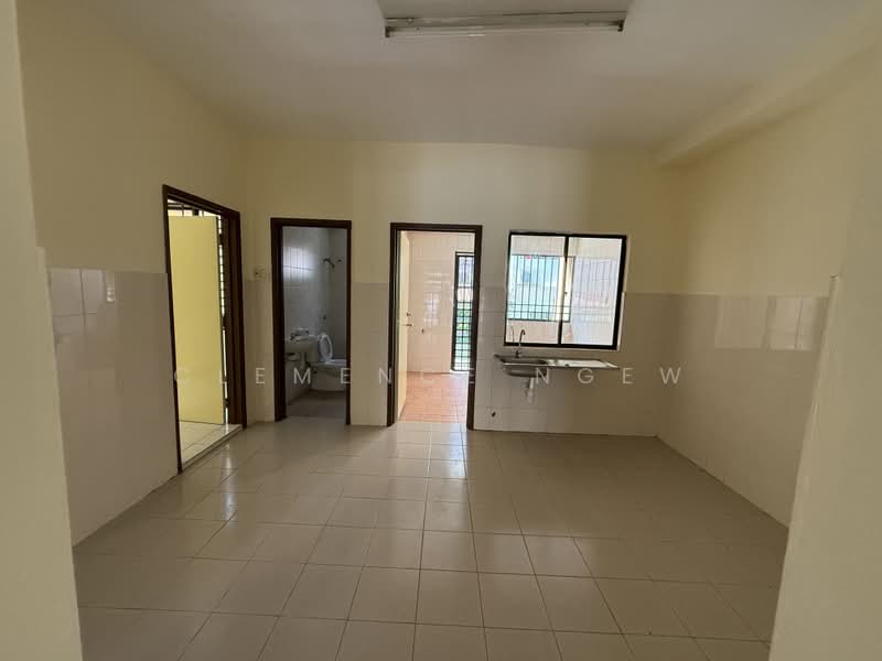 3-storey Terraced House for Sale in Mutiara Bukit Jalil (Bukit Jalil) - Clemence Ngew - Bathroom - PropertyGuru.com.my