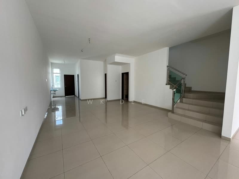 2-storey Terraced House for Sale in Batu Pahat (Johor) - WK Dee - Living Room - PropertyGuru.com.my