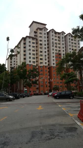 Rumah Flat untuk Dijual di Putra Damai - Suzi Rahim - Exterior - PropertyGuru.com.my