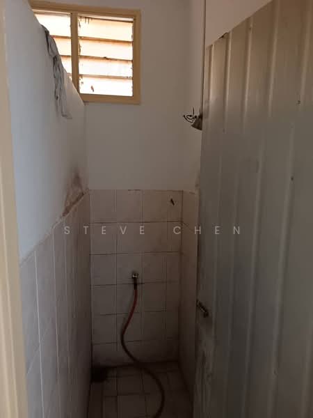 Pangsapuri untuk Disewa di Desa Mutiara - Steve Chen - Bathroom - PropertyGuru.com.my