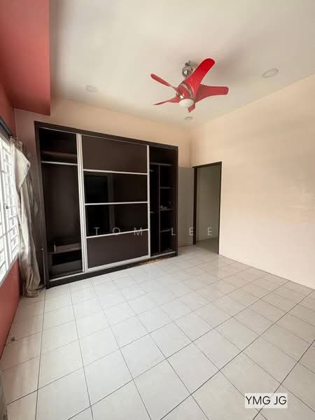 2-storey Terraced House for Sale in Taman Sungai Kapar Indah (Kapar) - Tom Lee - PropertyGuru.com.my