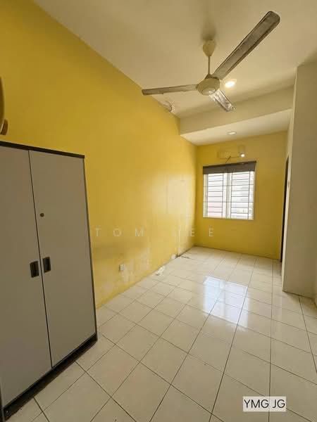 2-storey Terraced House for Sale in Taman Sungai Kapar Indah (Kapar) - Tom Lee - PropertyGuru.com.my