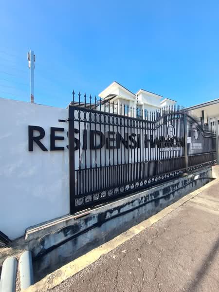 Semi-Detached House for Sale in Residensi Harmoni (Bukit Mertajam) - Sunny Lok - Exterior - PropertyGuru.com.my