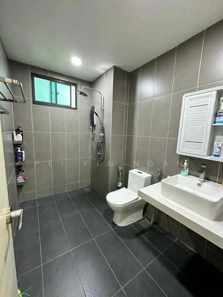 Servis Apartment untuk Disewa di Greenfield Residence - Pei Yin Ngan - Bathroom - PropertyGuru.com.my