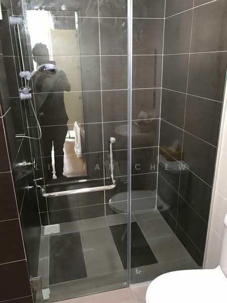 Pangsapuri untuk Disewa di The Seed Taman Sutera Utama - Li Lian Chew - Bathroom - PropertyGuru.com.my