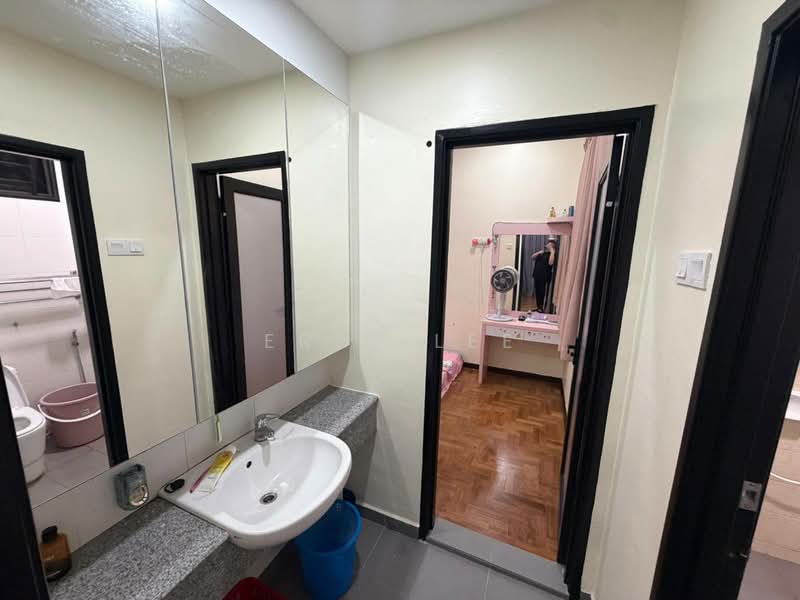 2-storey Terraced House for Sale in Taman Impian Emas (Skudai) - Eric Lee - Bathroom - PropertyGuru.com.my