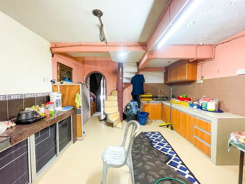 2-storey Terraced House for Sale in Taman Bandar Sunway (Petaling Jaya) - Nur Adibah Ishak - Kitchen - PropertyGuru.com.my