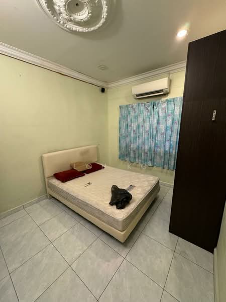 1-storey Terraced House for Rent in Petaling Jaya (Selangor) - Loh KC - Bedroom - PropertyGuru.com.my