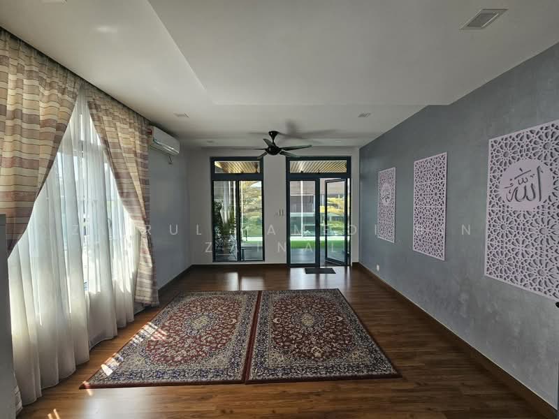 Rumah Teres 3 Tingkat untuk Dijual di Denai Alam (Shah Alam) - Zairul Hamedi Bin Zainal - Living Room - PropertyGuru.com.my