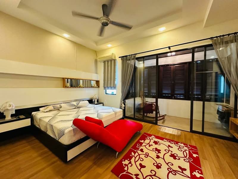 3-storey Terraced House for Sale in Tanjung Bungah (Penang) - Azura Ghani - PropertyGuru.com.my