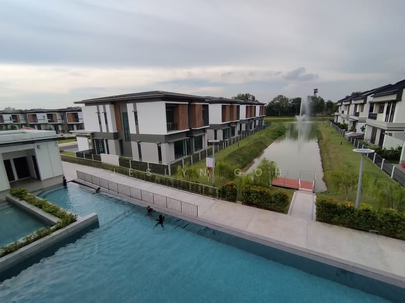 Rumah Berkembar untuk Dijual di Setia Eco Glades (Cyberjaya) - Jeslyn Goh - Exterior - PropertyGuru.com.my