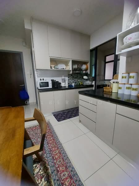 Servis Apartment untuk Dijual di KL Traders Square - Gilbert Hor - Kitchen - PropertyGuru.com.my