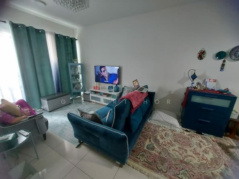 Servis Apartment untuk Dijual di KL Traders Square - Gilbert Hor - Living Room - PropertyGuru.com.my