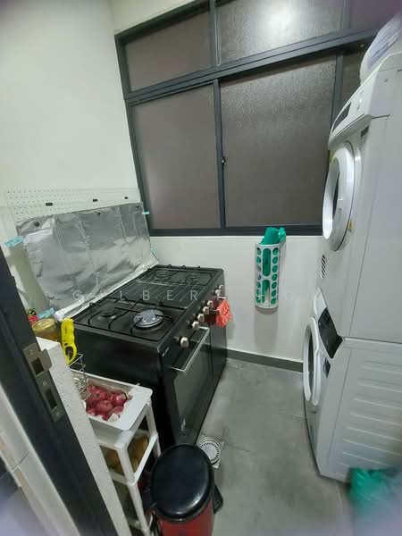 Servis Apartment untuk Dijual di KL Traders Square - Gilbert Hor - Kitchen - PropertyGuru.com.my