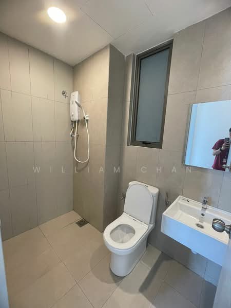 Servis Apartment untuk Disewa di Kenwingston Platz - William Chan - Bathroom - PropertyGuru.com.my