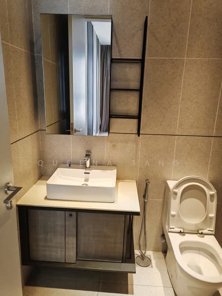 Service Residence for Rent at Millerz Square Serviced Residence - Queena Tang - Bathroom - PropertyGuru.com.my