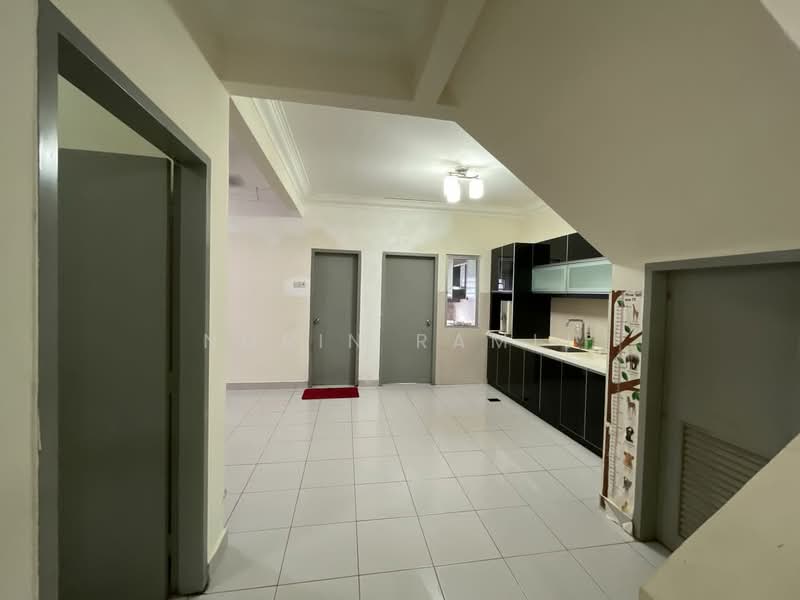 Rumah Teres untuk Dijual di Bangi (Selangor) - Norin Ramli - Kitchen - PropertyGuru.com.my