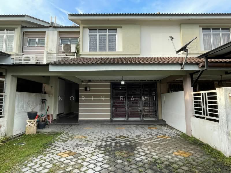 Rumah Teres untuk Dijual di Bangi (Selangor) - Norin Ramli - Exterior - PropertyGuru.com.my