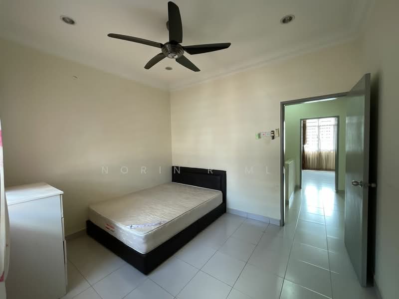 Rumah Teres untuk Dijual di Bangi (Selangor) - Norin Ramli - Bedroom - PropertyGuru.com.my