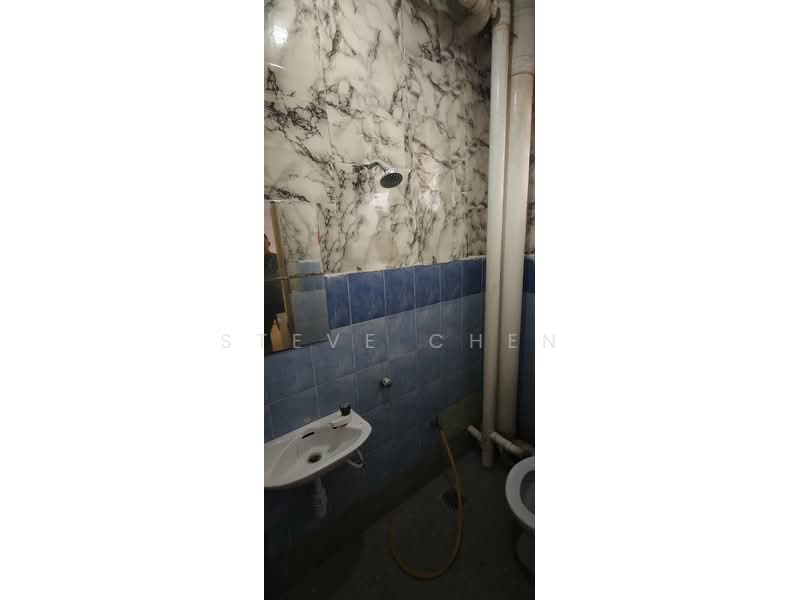 Apartment for Rent at Mentari Court - Steve Chen - Bathroom - PropertyGuru.com.my