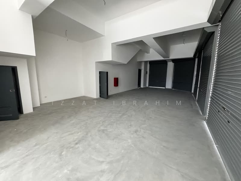 Kedai / Pejabat untuk Dijual di Bandar Seri Putra (Bangi) - Izzat Ibrahim - PropertyGuru.com.my