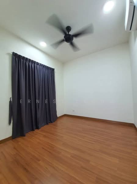Servis Apartment untuk Dijual di The Link 2 Residences - Ernest Leong - PropertyGuru.com.my