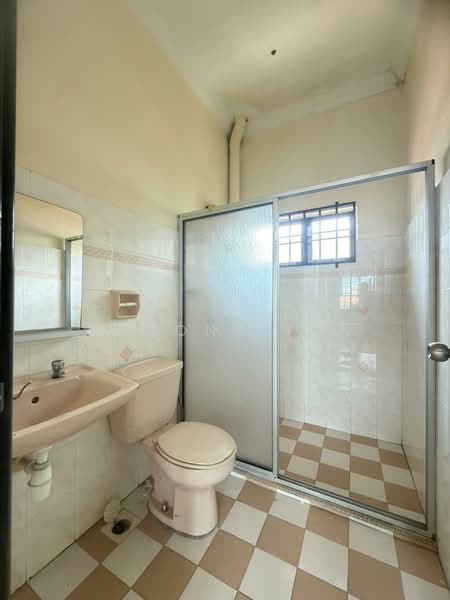 Semi-Detached House for Sale in Ayer Keroh (Melaka) - Ramona Tan - Bathroom - PropertyGuru.com.my