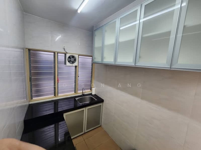Flat for Sale at Bandar Baru Ampang - joeson ang - Kitchen - PropertyGuru.com.my