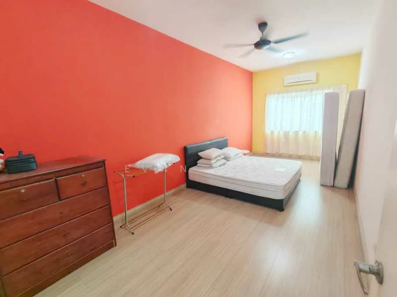 2-storey Terraced House for Sale in Bandar Nusaputra (Puchong) - Evan Goh - Bedroom - PropertyGuru.com.my